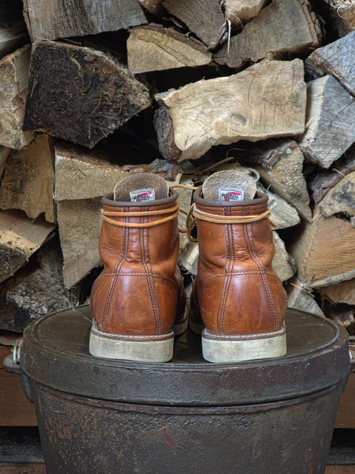 Photo by TheRedWingerDinger on February 5, 2026 of the Red Wing 875 in S.B. Foot Oro Legacy.