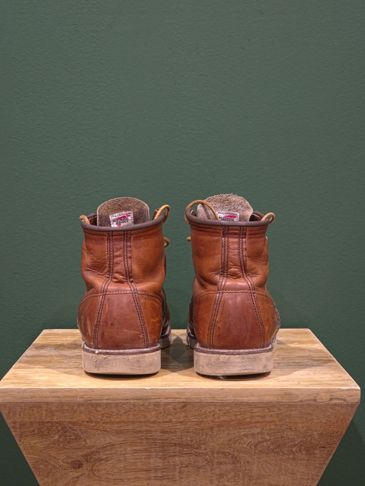 Photo by TheRedWingerDinger on March 5, 2026 of the Red Wing 875 in S.B. Foot Oro Legacy.