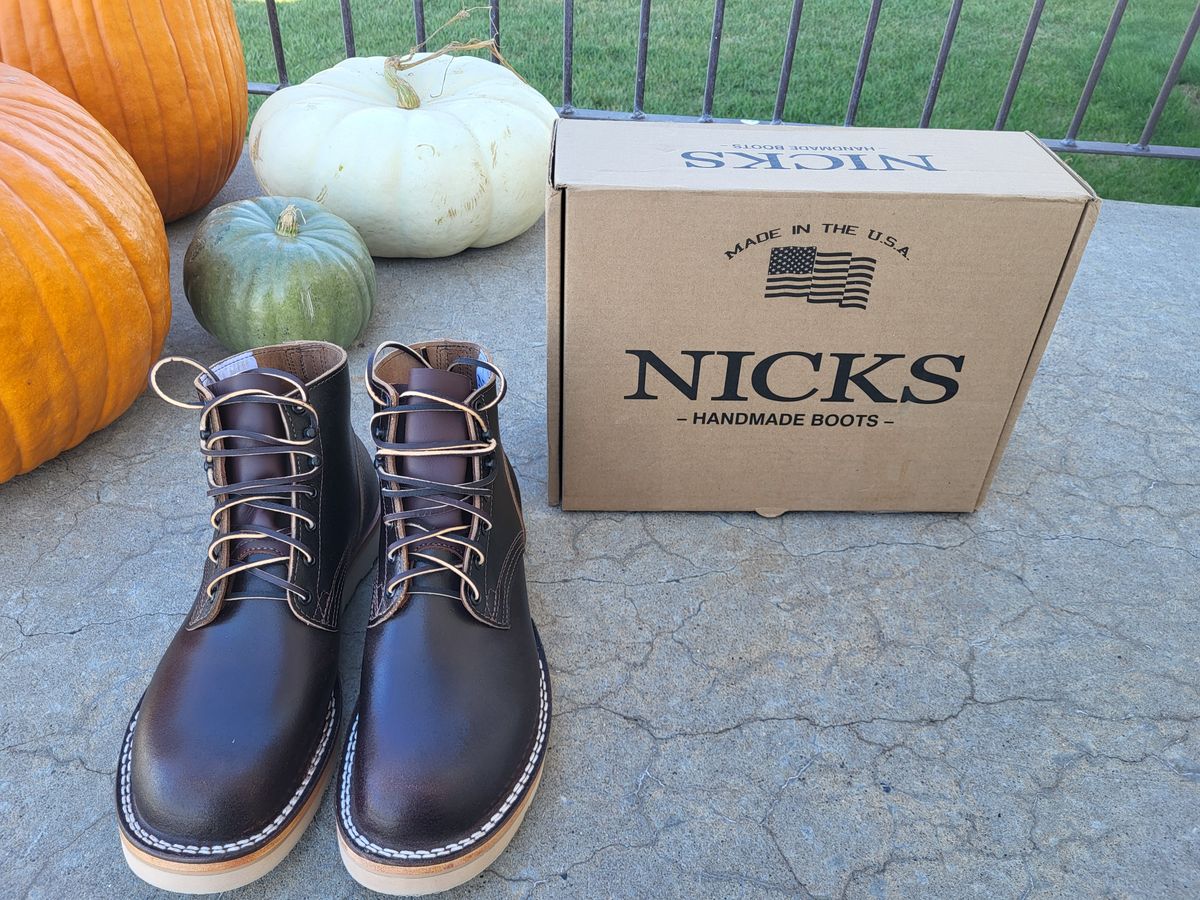 Photo by JY on October 2, 2024 of the Nicks MTO in Horween Brown Waxed Flesh.