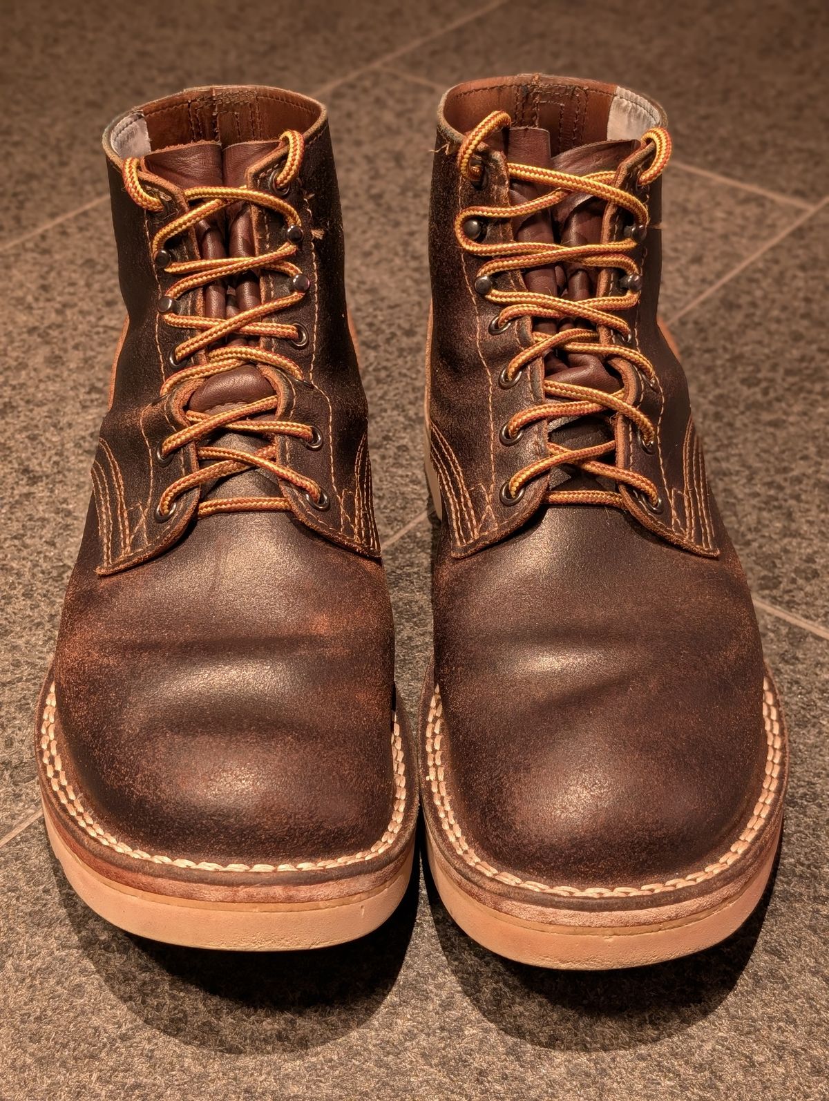 Photo by JY on January 5, 2025 of the Nicks MTO in Horween Brown Waxed Flesh.