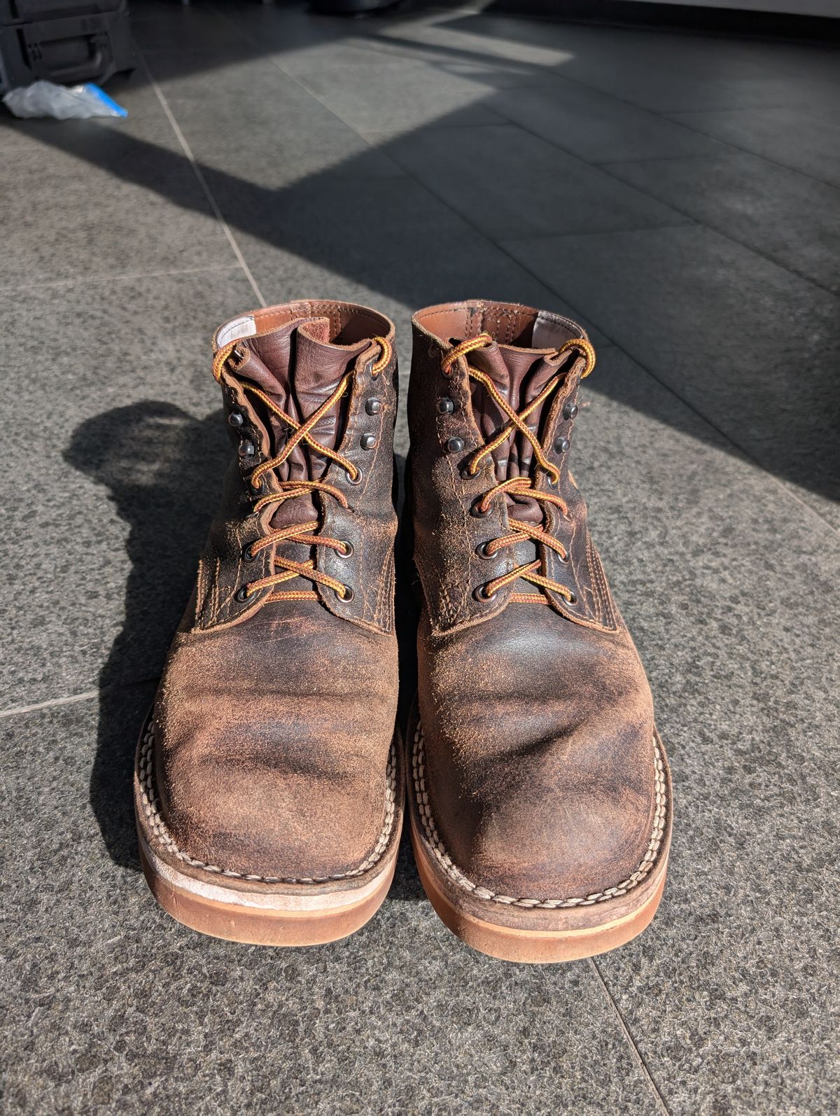 Photo by JY on March 3, 2025 of the Nicks MTO in Horween Brown Waxed Flesh.