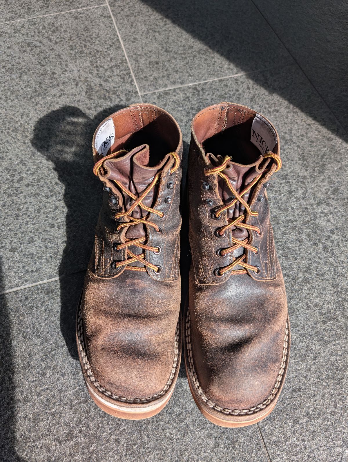 Photo by JY on March 3, 2025 of the Nicks MTO in Horween Brown Waxed Flesh.
