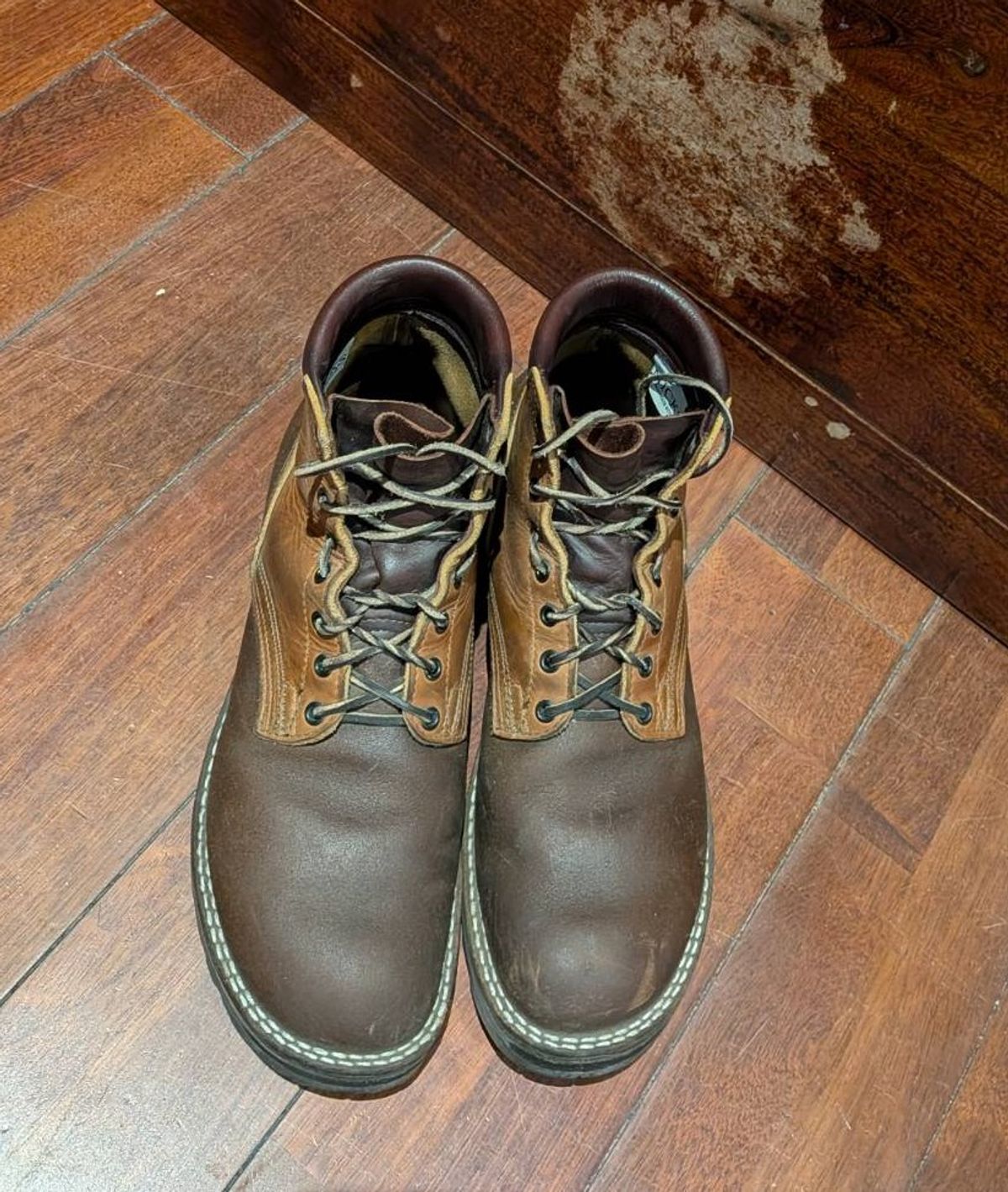 Photo by JY on November 2, 2025 of the Nicks MTO in Spokane Honey & Spokane Honey Waxed Flesh.