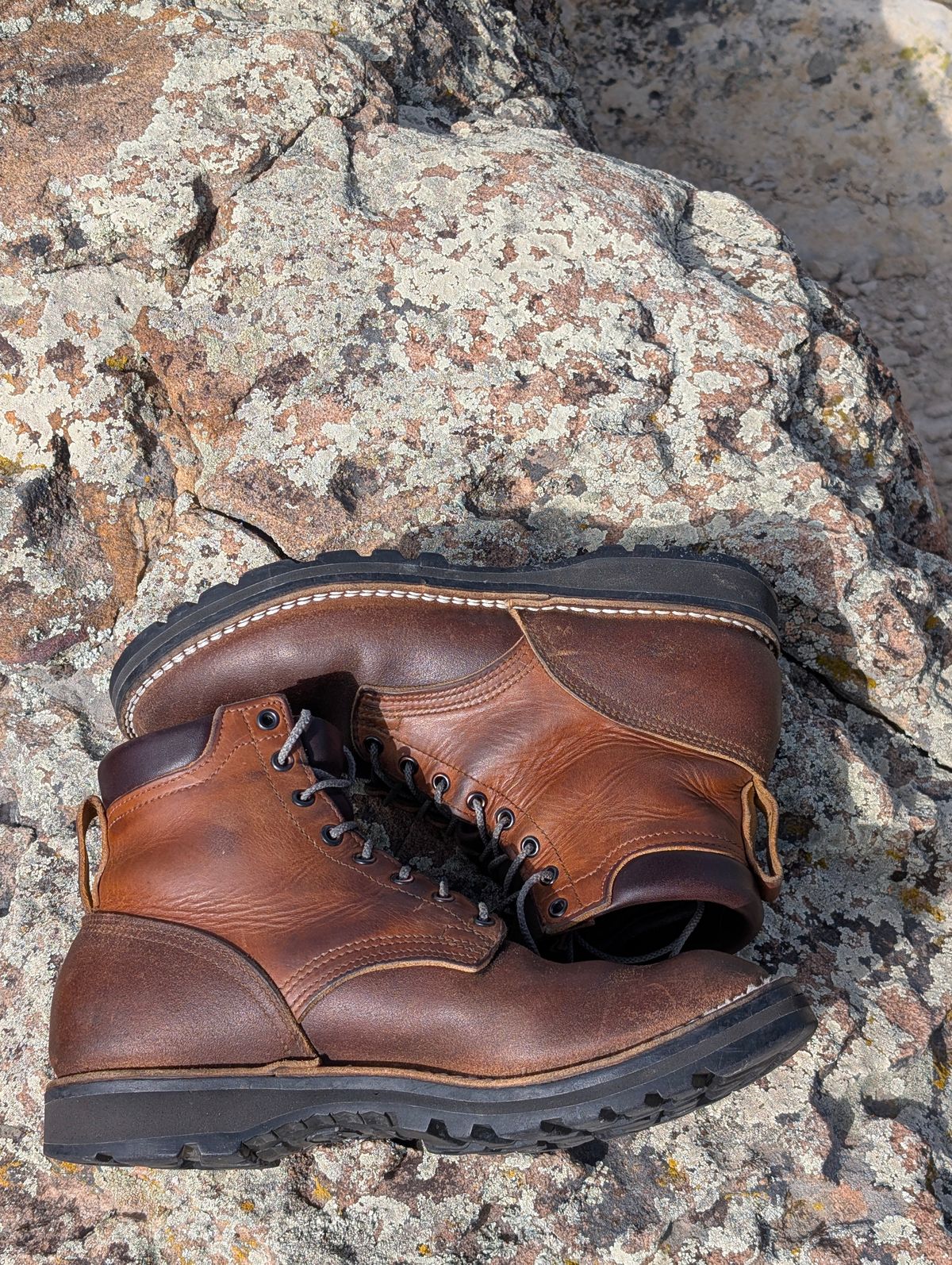 Photo by JY on April 3, 2026 of the Nicks MTO in Spokane Honey & Spokane Honey Waxed Flesh.