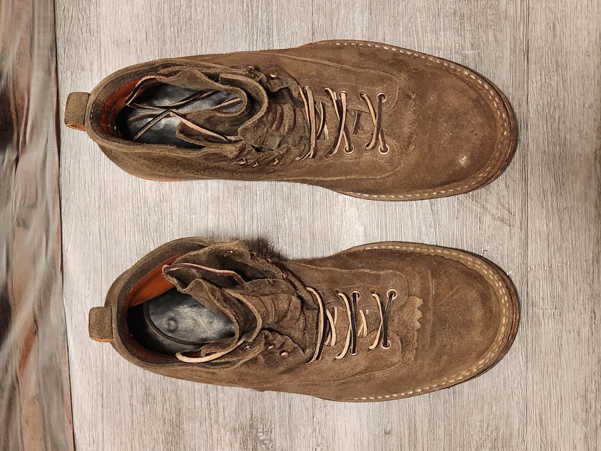 Photo by Randomlurker541 on April 6, 2026 of the White's 355 Cutter in Army Green Desert Oasis.