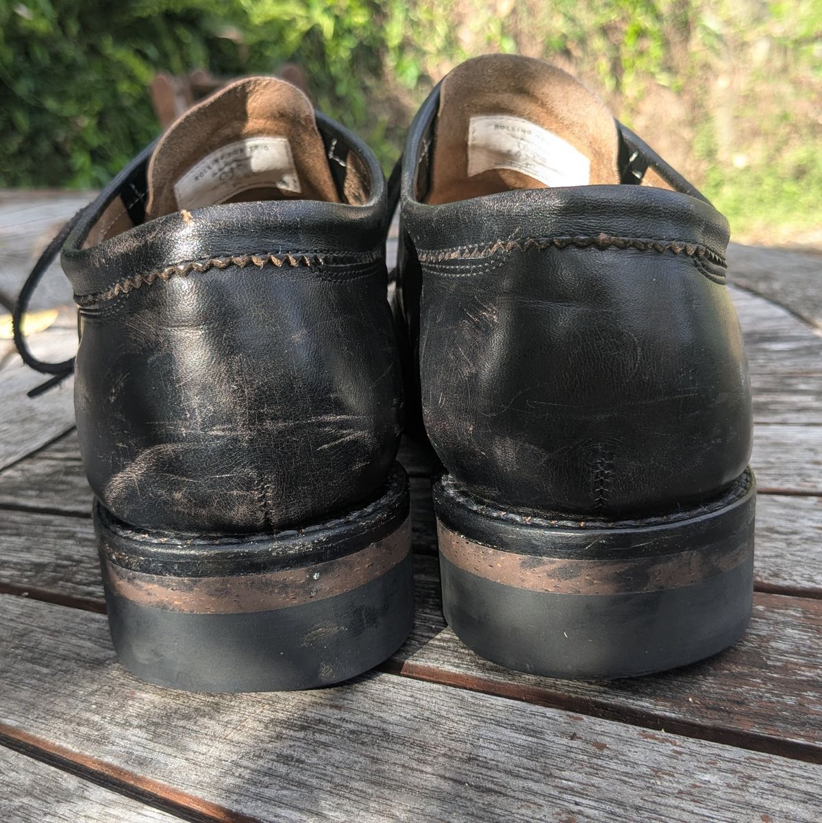 Photo by dante on December 1, 2025 of the Rolling Dub Trio Coupen Low Moc in Black Horse Front #1020.