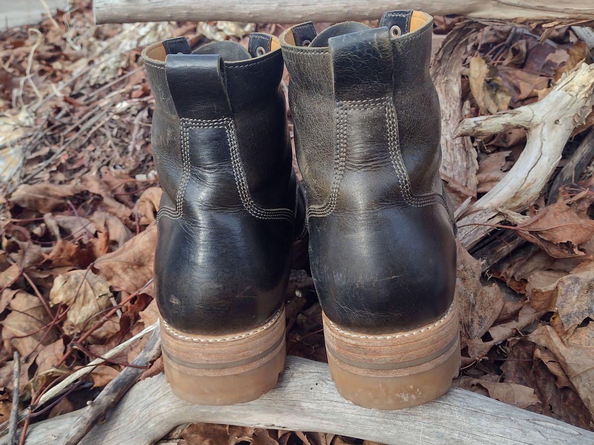 Photo by BootedBrewer on January 2, 2025 of the Caswell Boot Company Carver in Gallun Olive Teton Stag.