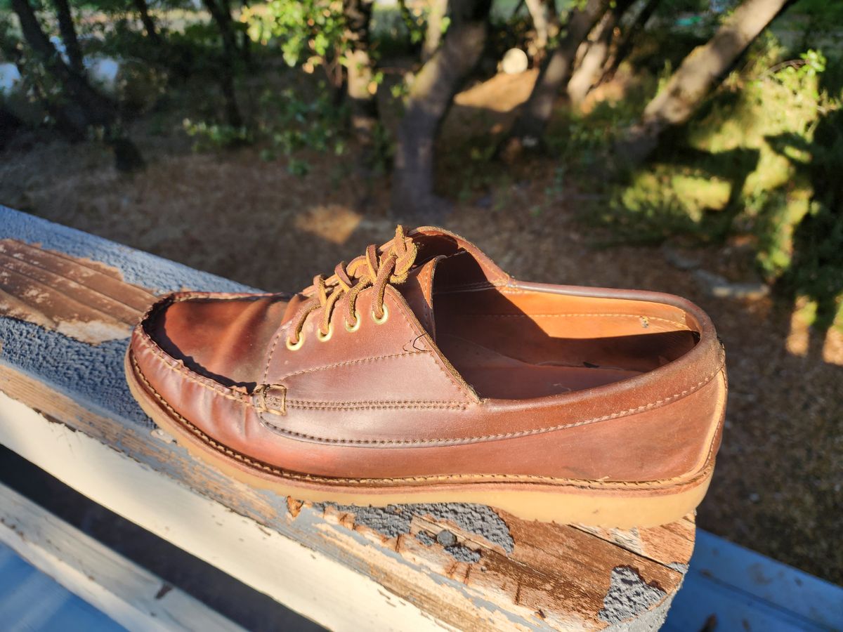 Photo by kierkegaarden on July 21, 2024 of the Rancourt & Co. Classic Ranger-Moc in Horween Unglazed Natural Shell Cordovan.