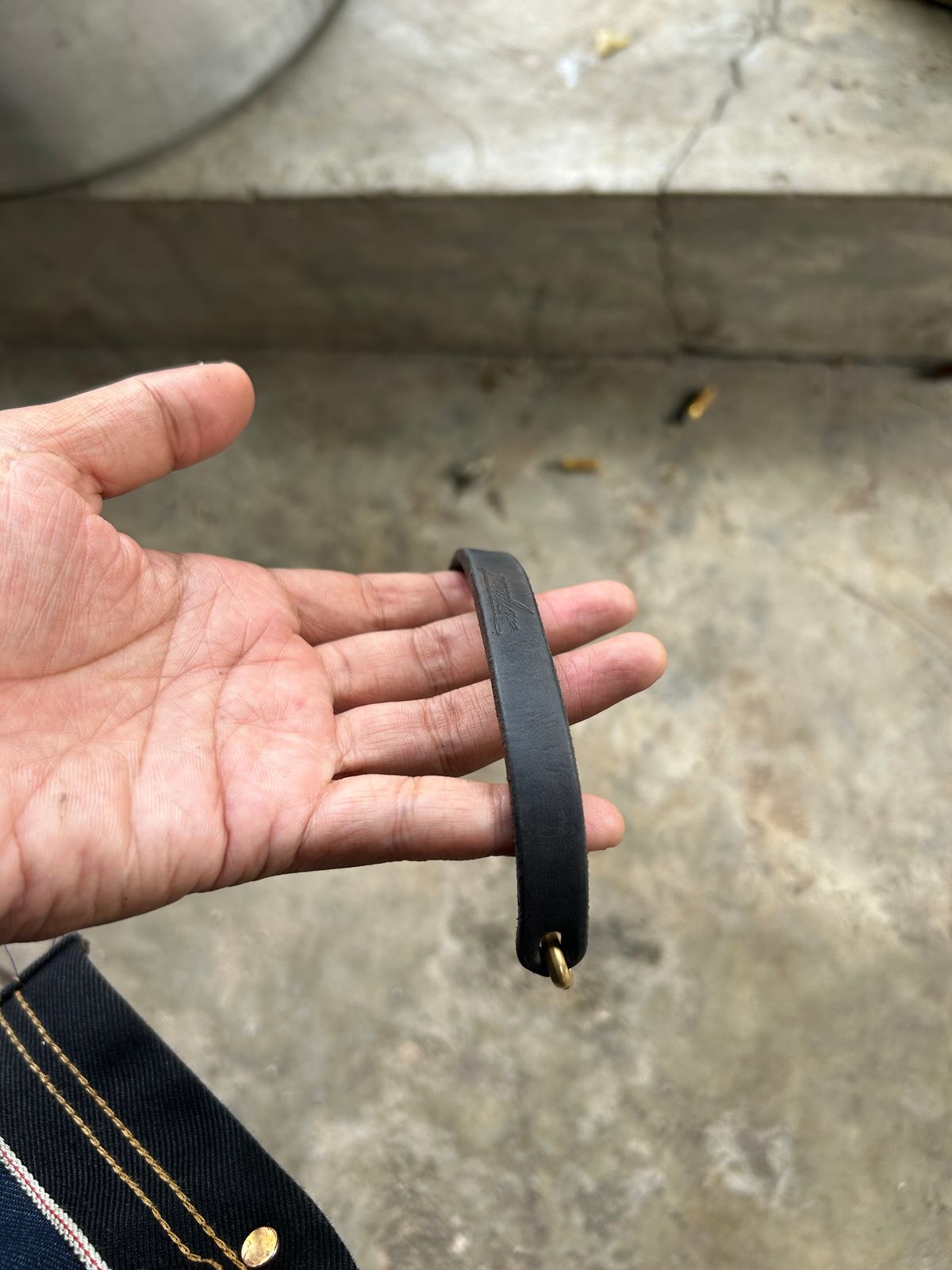 Photo by enggut on February 6, 2026 of the Artificial Goods Bracelet in Indonesian Natural Veg Tan.