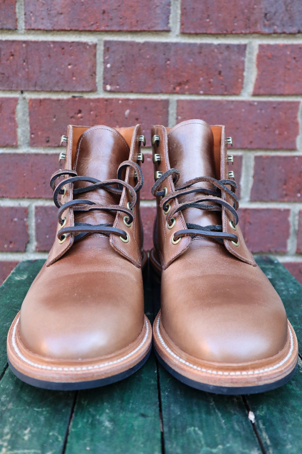 Photo by martinbd615 on October 2, 2024 of the Grant Stone Diesel Boot in Horween Dune Chromexcel.