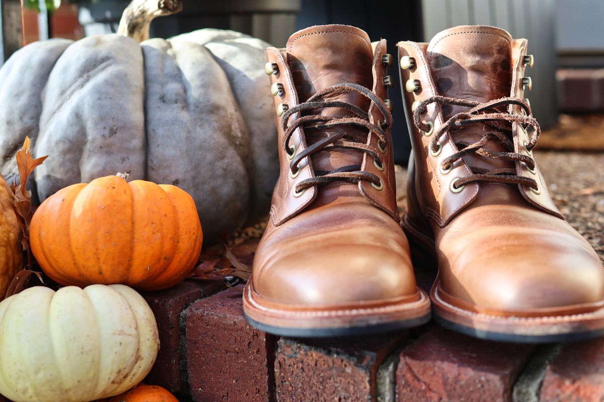 Photo by martinbd615 on November 2, 2024 of the Grant Stone Diesel Boot in Horween Dune Chromexcel.