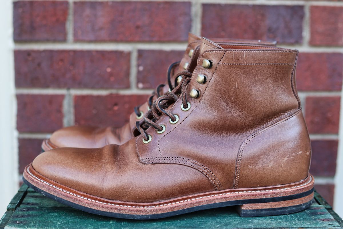 Photo by martinbd615 on December 1, 2024 of the Grant Stone Diesel Boot in Horween Dune Chromexcel.