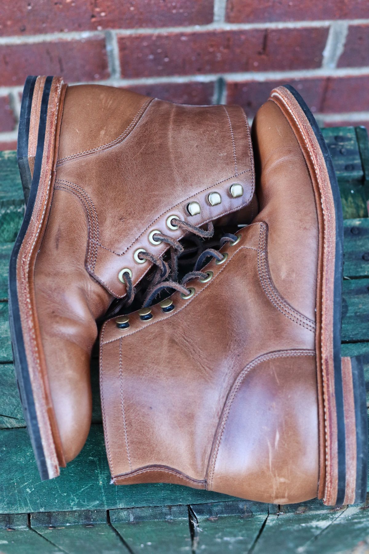 Photo by martinbd615 on December 1, 2024 of the Grant Stone Diesel Boot in Horween Dune Chromexcel.