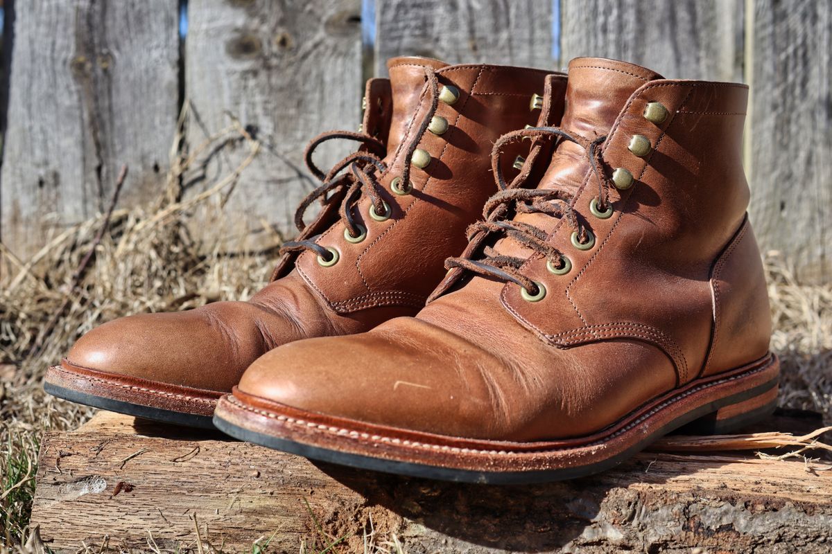 Photo by martinbd615 on June 2, 2017 of the Grant Stone Diesel Boot in Horween Dune Chromexcel.