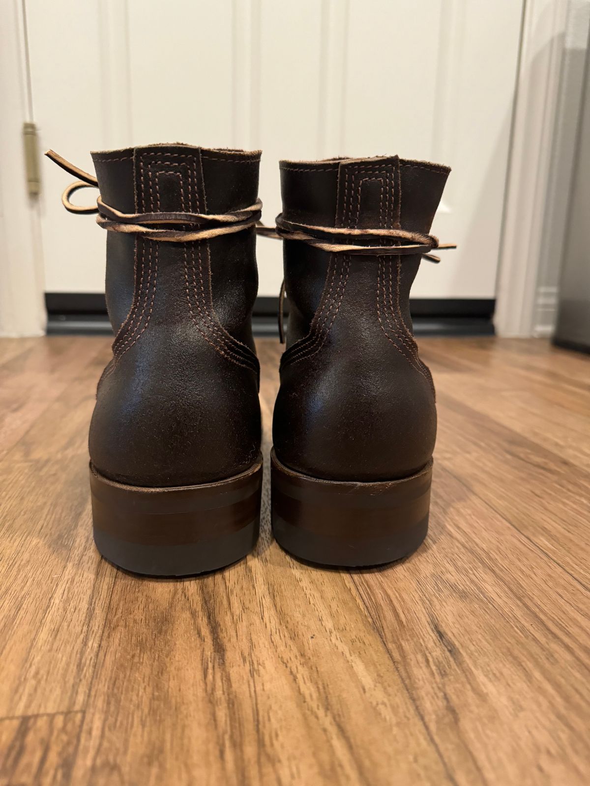 Photo by JayGeeToo on February 20, 2024 of the Nicks Americana in Horween Brown Waxed Flesh.