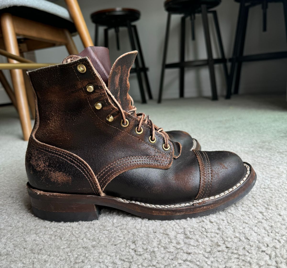 Photo by JayGeeToo on April 24, 2024 of the Nicks Americana in Horween Brown Waxed Flesh.