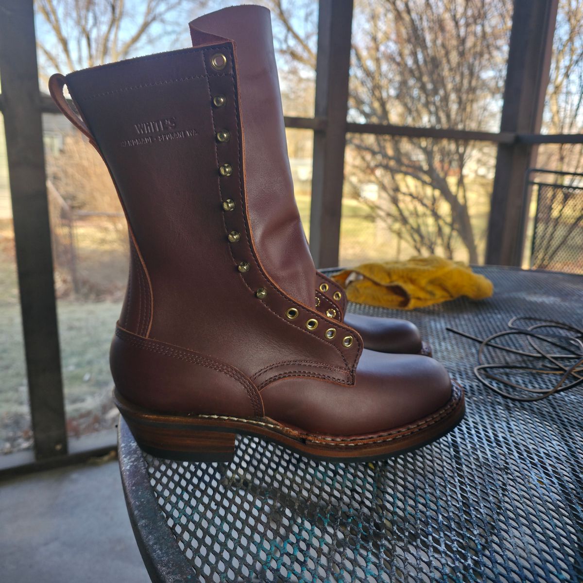 Photo by RabbitsOnTheMoon on February 10, 2026 of the White's x Rose Anvil Drifter in Seidel Red Dog Oil Tan.