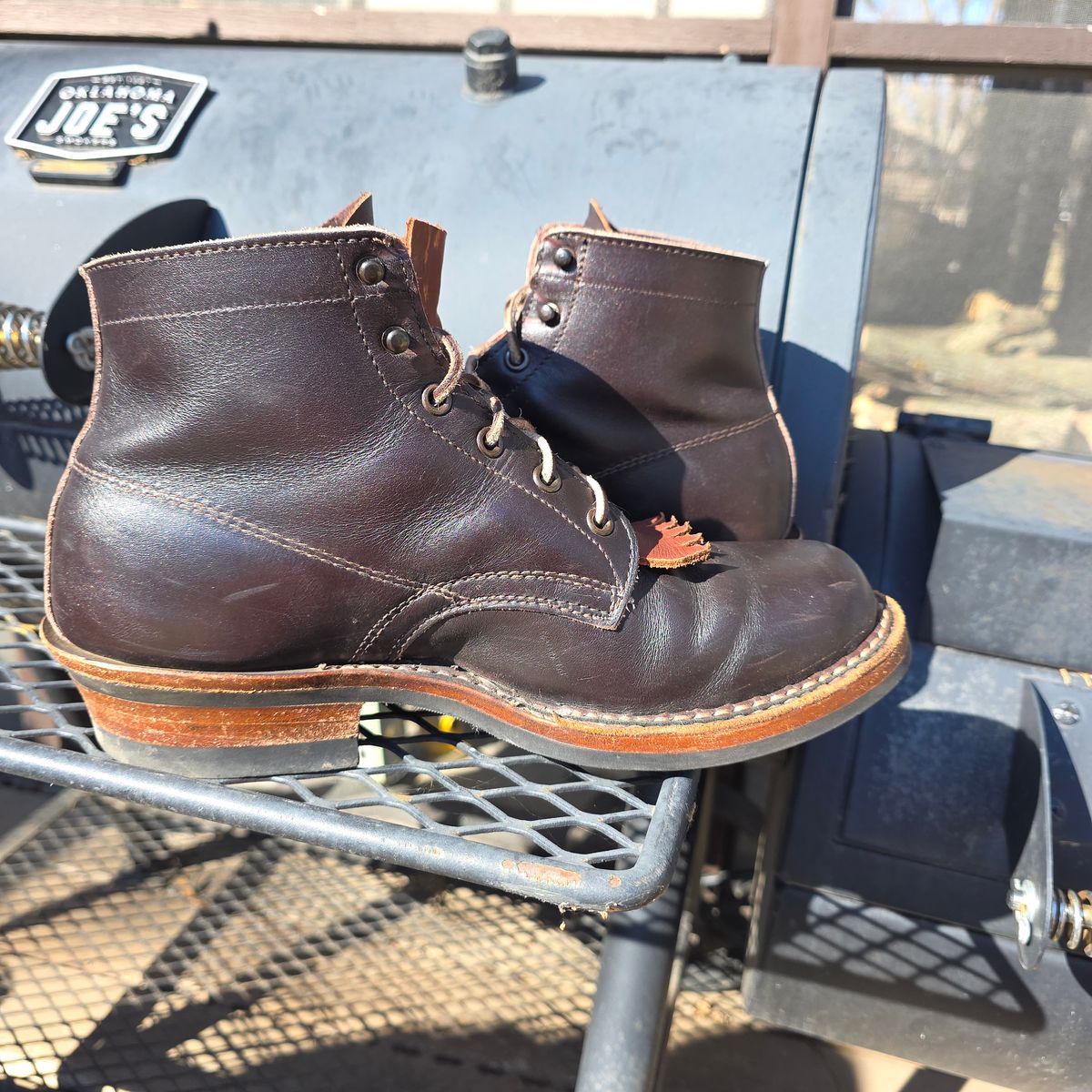 Photo by RabbitsOnTheMoon on March 8, 2026 of the White's Semi-Dress in Seidel Brown Dress.