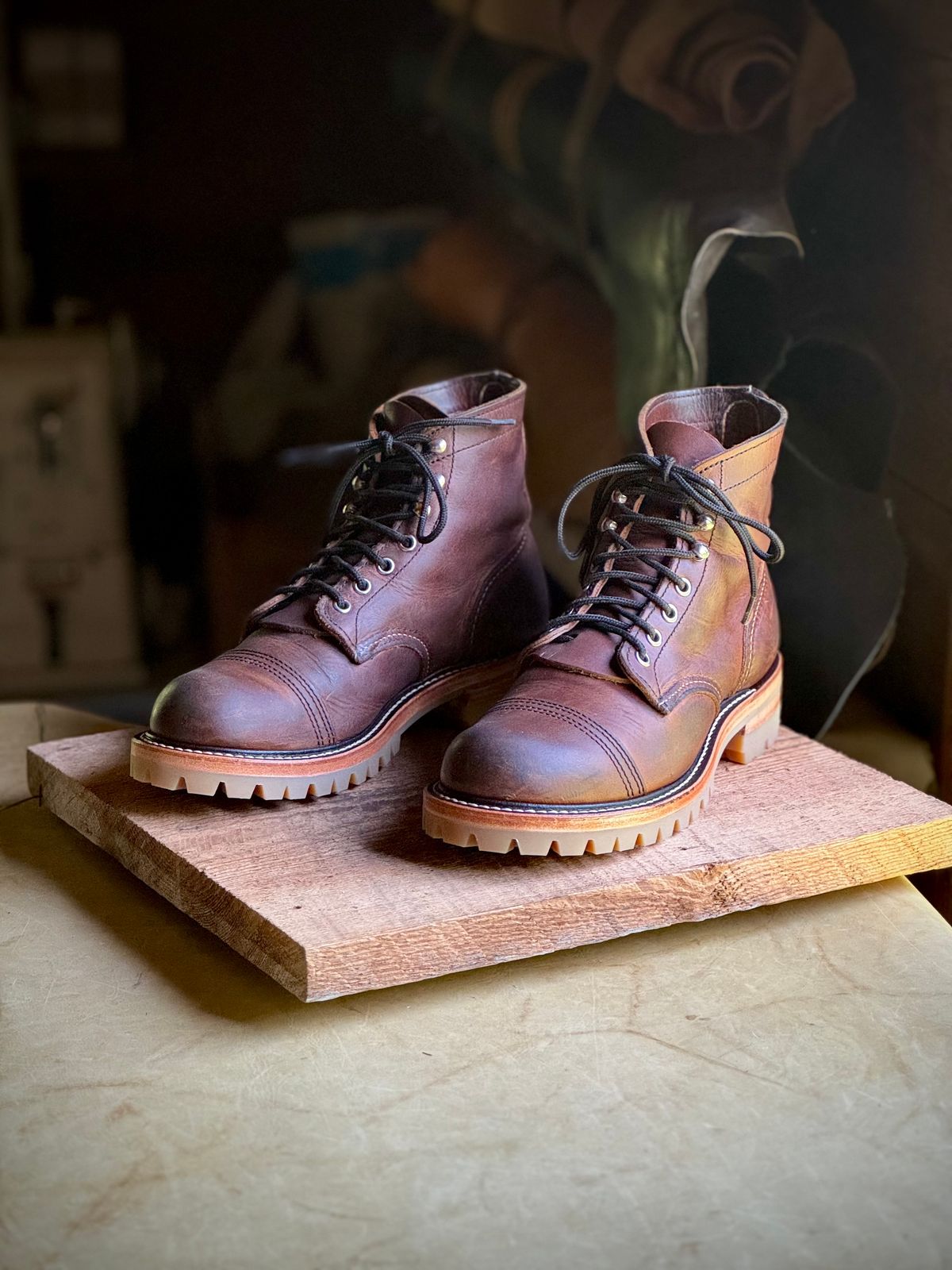 Photo by zachalex93 on May 28, 2024 of the Red Wing Iron Ranger in S.B. Foot Copper Rough and Tough.