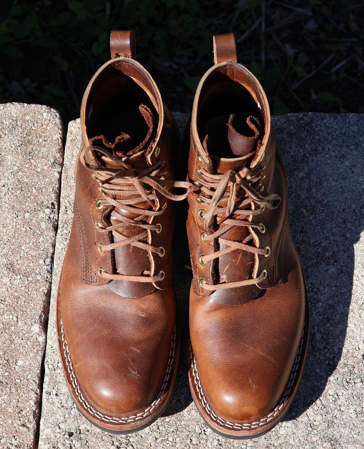 Photo by nosniv on October 31, 2025 of the Nicks DomePro in Horween Moc Cypress.