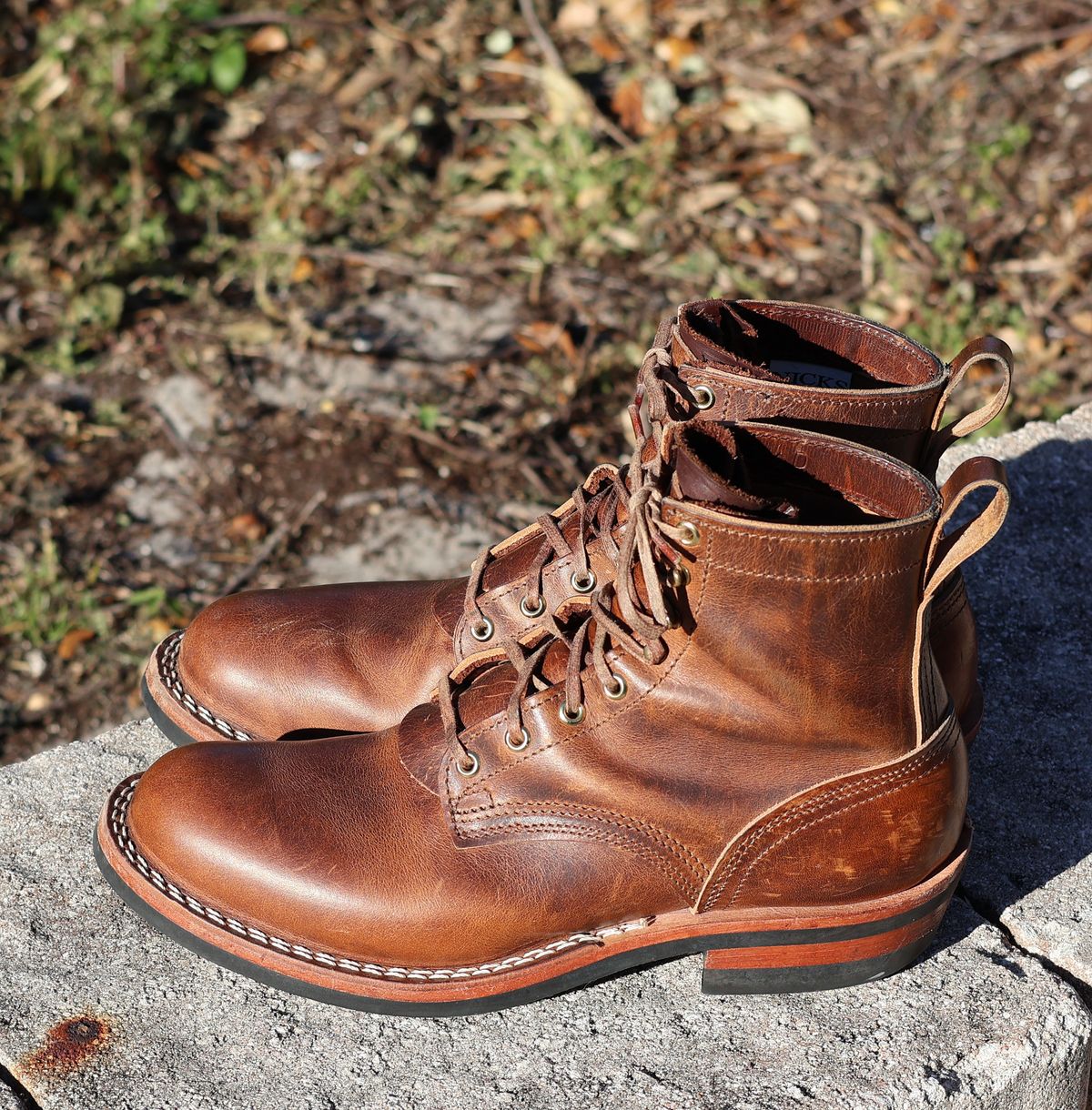 Photo by nosniv on February 1, 2026 of the Nicks DomePro in Horween Moc Cypress.