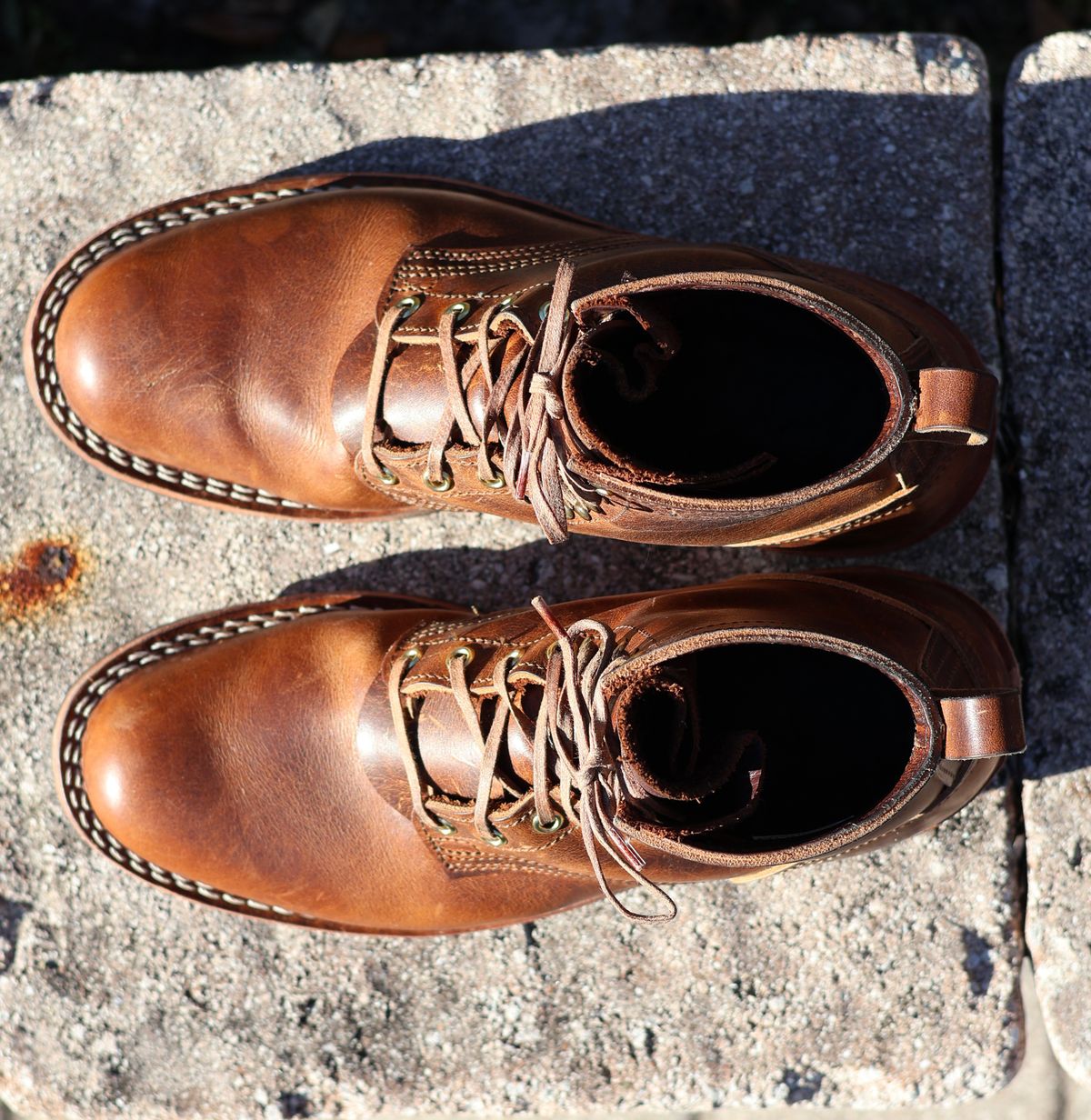 Photo by nosniv on February 1, 2026 of the Nicks DomePro in Horween Moc Cypress.
