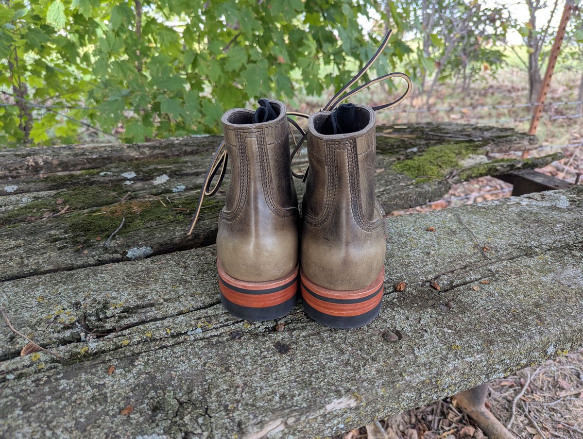 Photo by ABlazinBlueToe on October 1, 2025 of the Nicks Americana in Horween Charcoal Cypress.