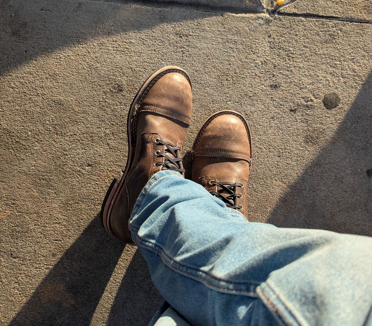 Photo by ABlazinBlueToe on November 5, 2025 of the Nicks Americana in Horween Charcoal Cypress.