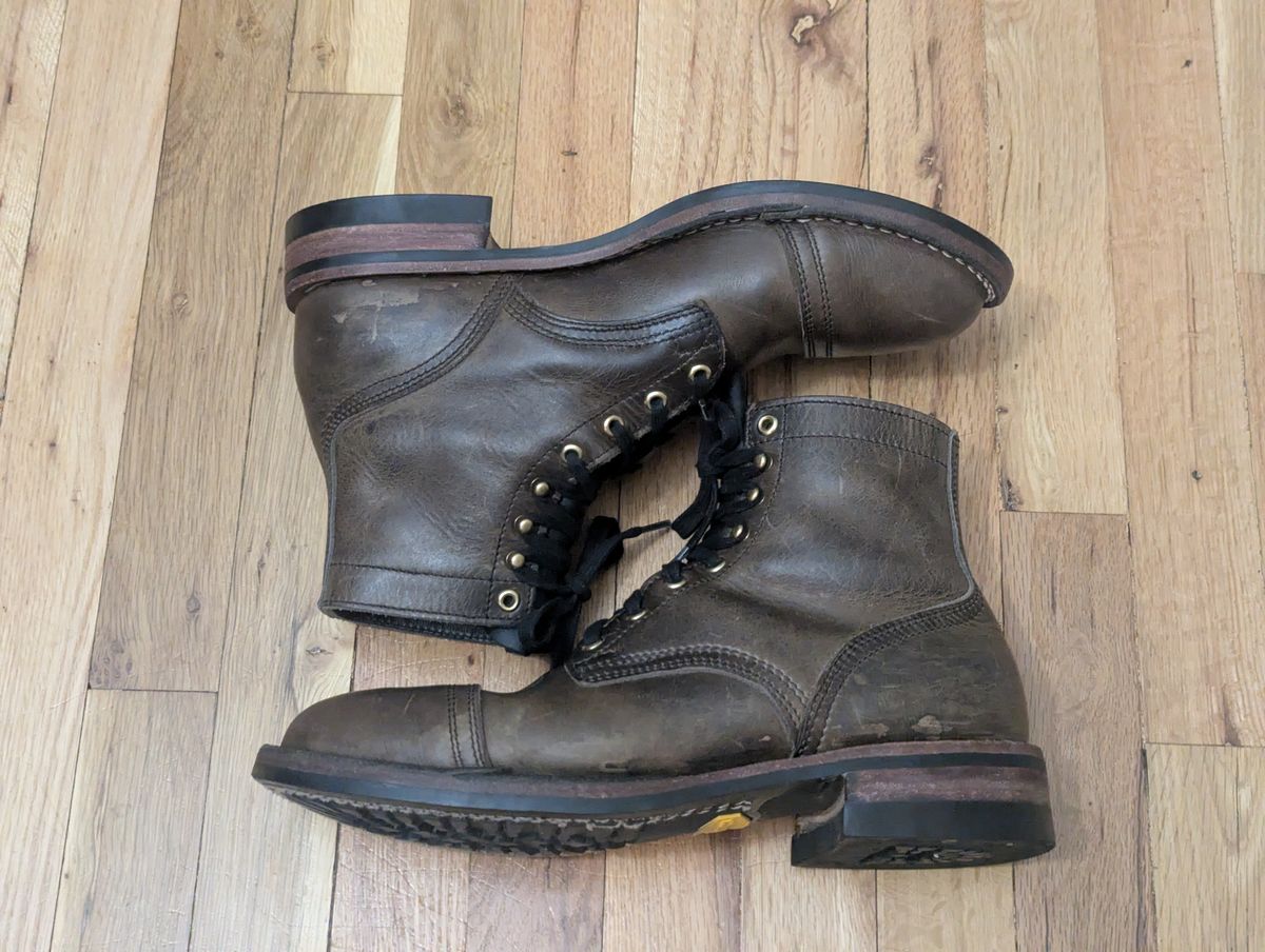 Photo by ABlazinBlueToe on February 6, 2026 of the Nicks Americana in Horween Charcoal Cypress.