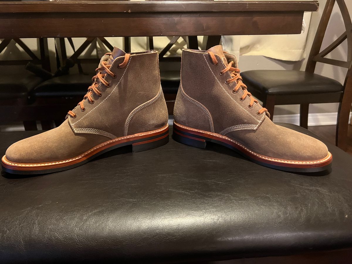 Photo by yeezuz_arm on October 15, 2024 of the John Lofgren M-43 Service Shoes in Horween Natural Chromexcel Roughout.