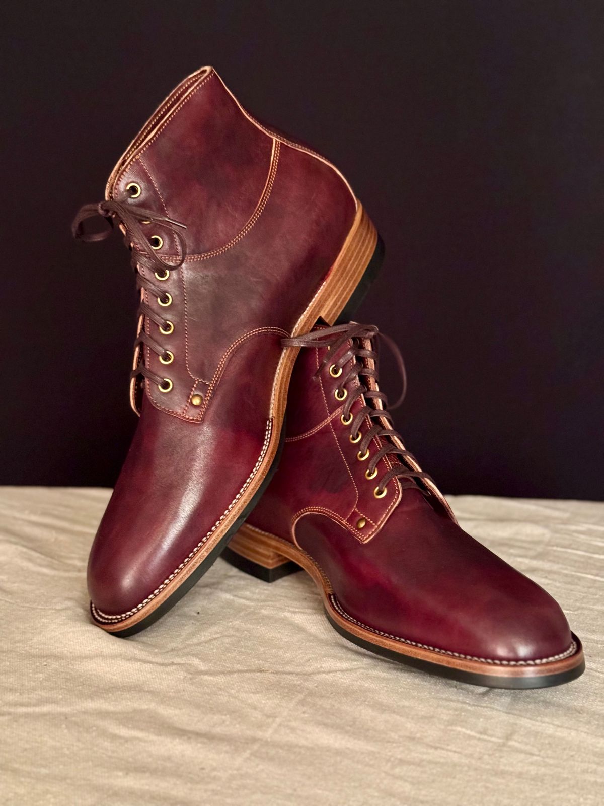 Photo by archwild on November 6, 2025 of the Østmo X Iron Boots Type 1 in Hand-Dyed Burgundy Maryam Washed Horsehide.
