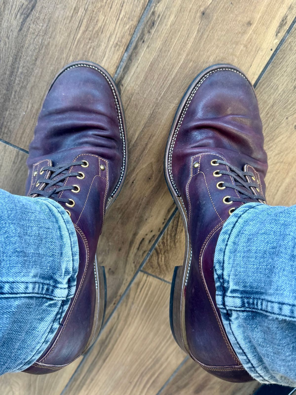 Photo by archwild on November 16, 2025 of the Østmo X Iron Boots Type 1 in Hand-Dyed Burgundy Maryam Washed Horsehide.