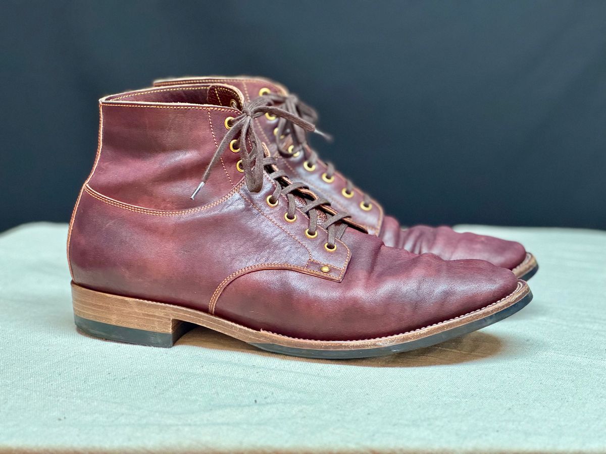 Photo by archwild on December 1, 2025 of the Østmo X Iron Boots Type 1 in Hand-Dyed Burgundy Maryam Washed Horsehide.