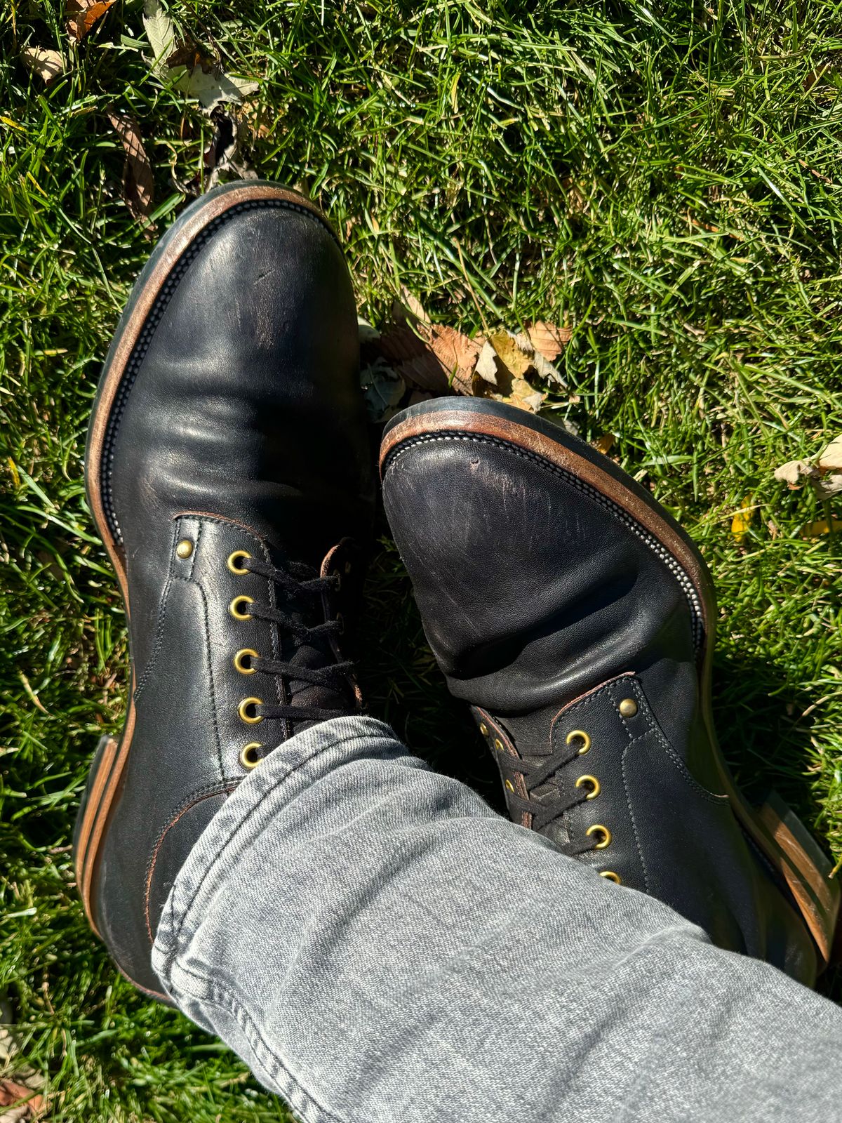 Photo by archwild on November 2, 2024 of the Iron Boots x Østmo Type 1 in Maryam Black Hand-Dyed Horsehide.