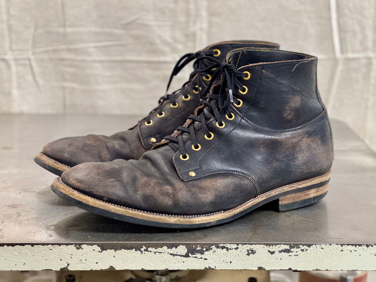 Photo by archwild on March 30, 2025 of the Iron Boots x Østmo Type 1 in Maryam Black Hand-Dyed Horsehide.