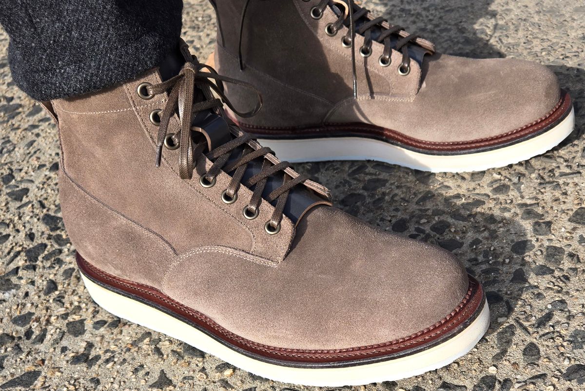Photo by chuligani on November 19, 2025 of the Viberg Scout Boot in C.F. Stead Fog Janus Calf Suede.