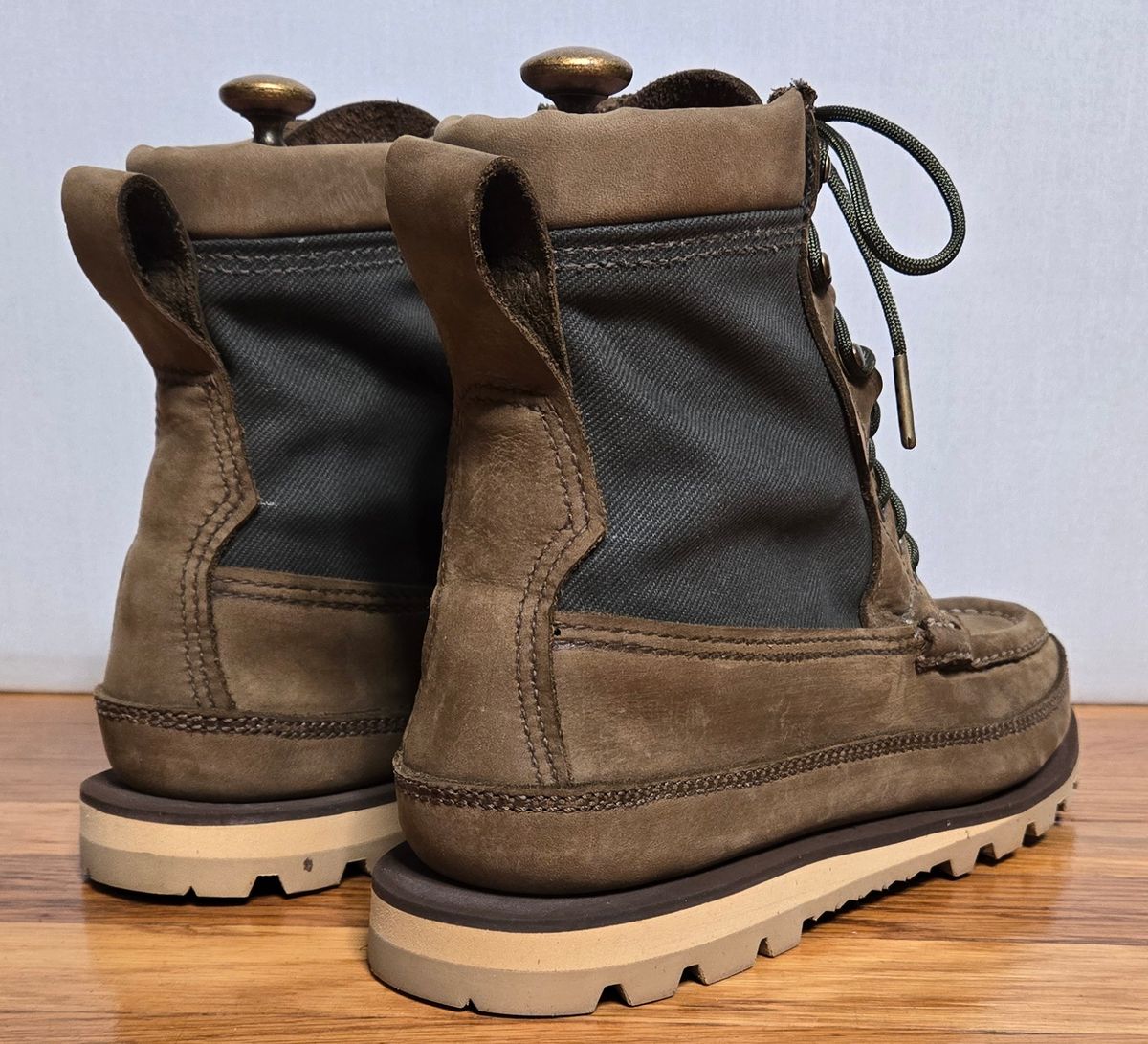 Photo by chuligani on May 31, 2026 of the Russell Moccasin Co. Joe's PH in S.B. Foot Sage Chamois & Olive Twill.