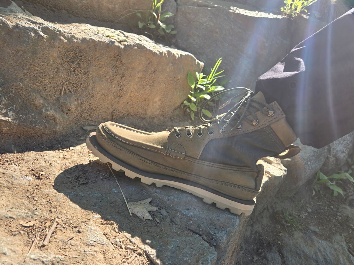 Photo by chuligani on June 13, 2026 of the Russell Moccasin Co. Joe's PH in S.B. Foot Sage Chamois & Olive Twill.