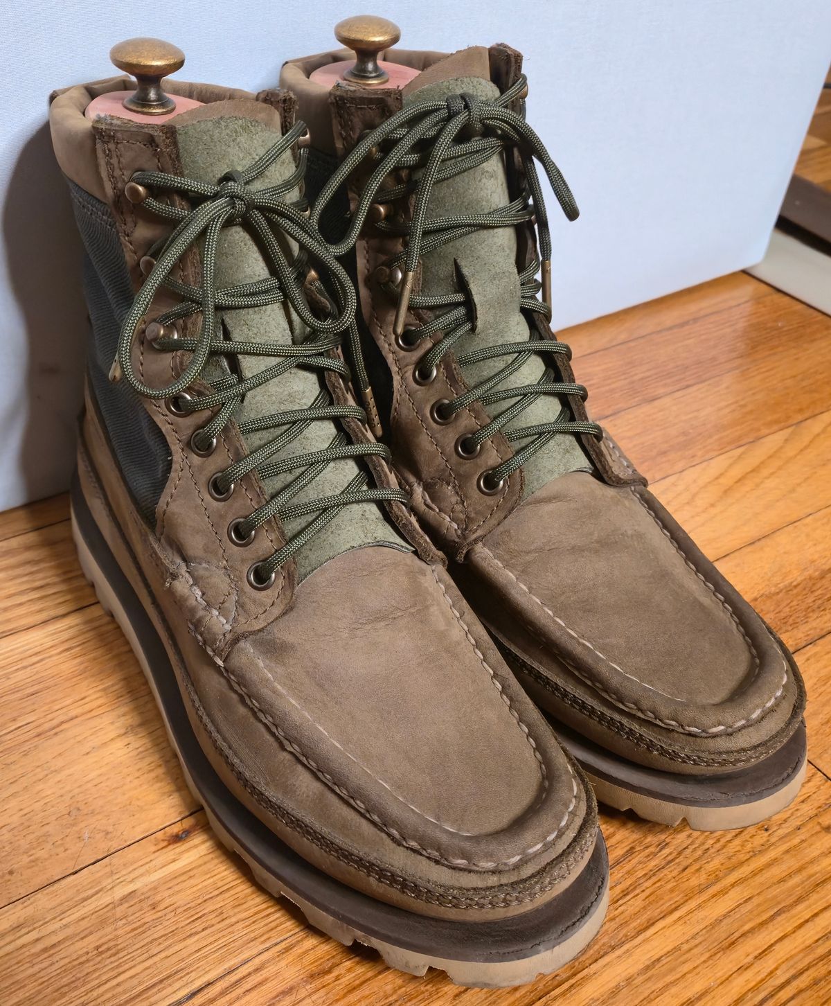 Photo by chuligani on June 24, 2026 of the Russell Moccasin Co. Joe's PH in S.B. Foot Sage Chamois & Olive Twill.