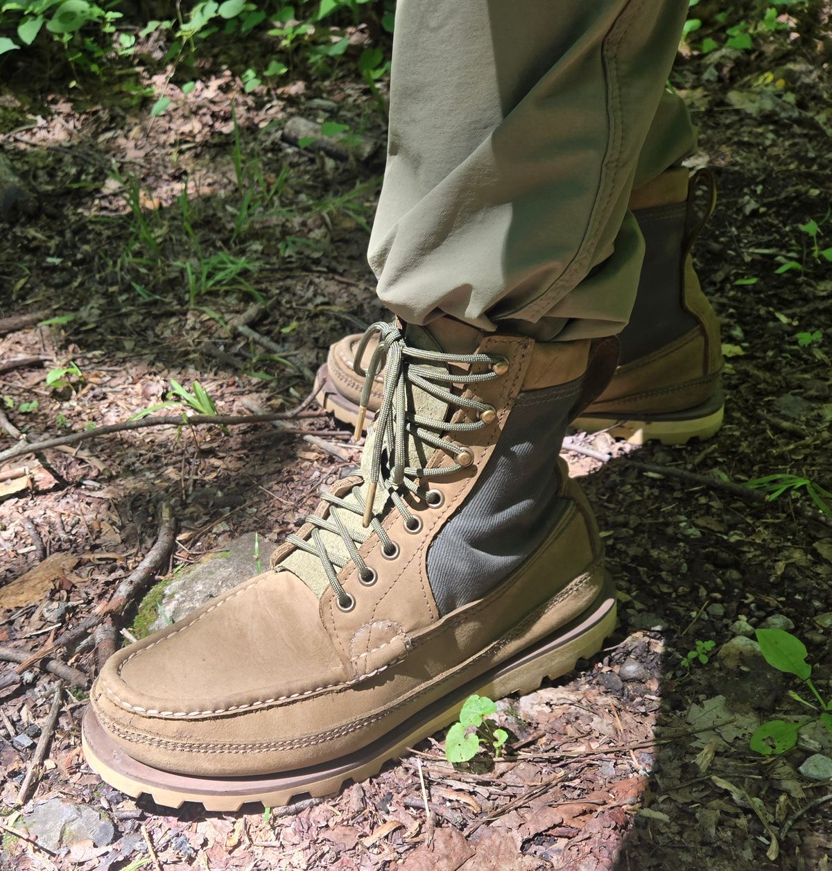 Photo by chuligani on July 11, 2026 of the Russell Moccasin Co. Joe's PH in S.B. Foot Sage Chamois & Olive Twill.
