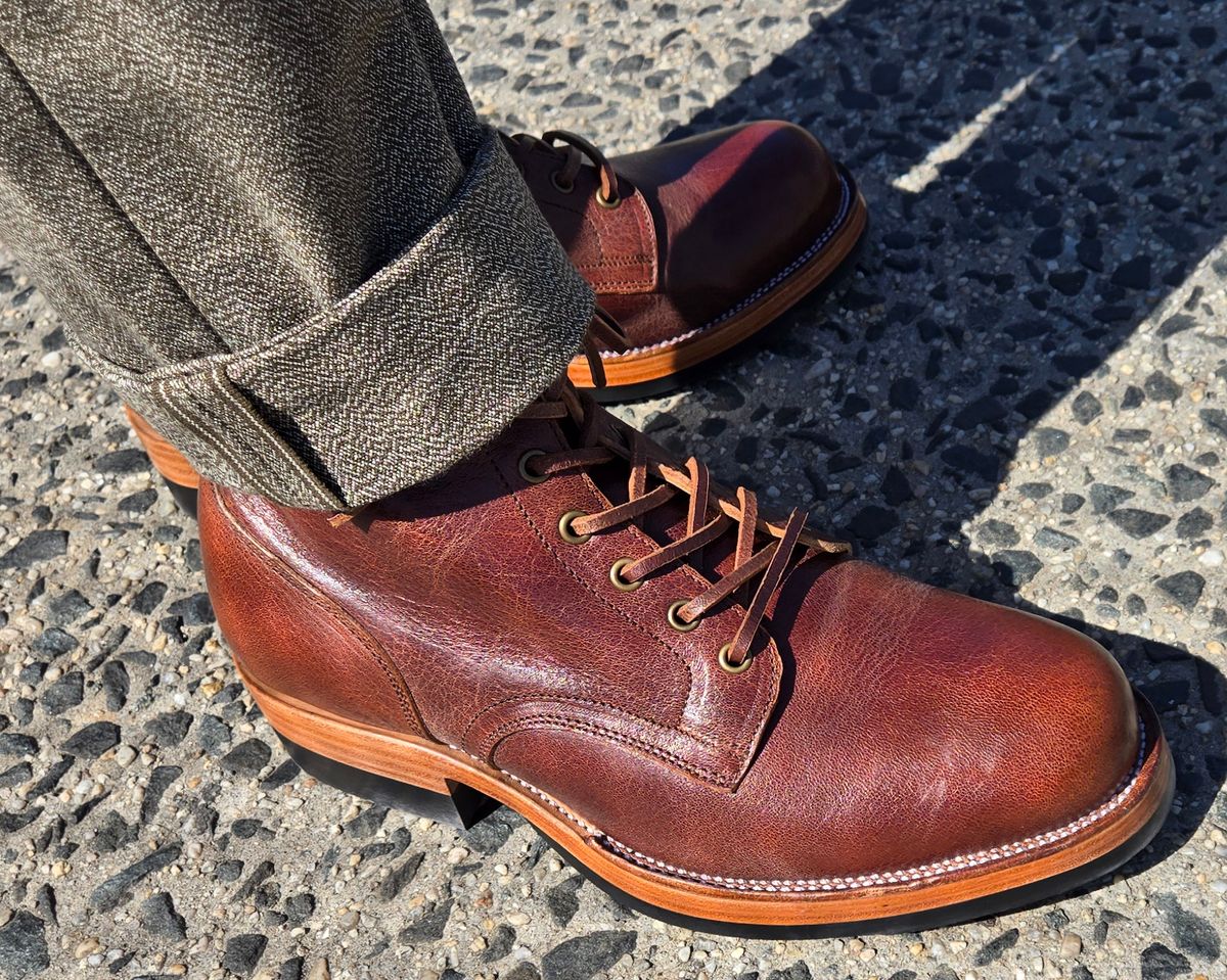 Photo by chuligani on October 3, 2025 of the Renav ISN - 106 in Horween Cognac Aspen.