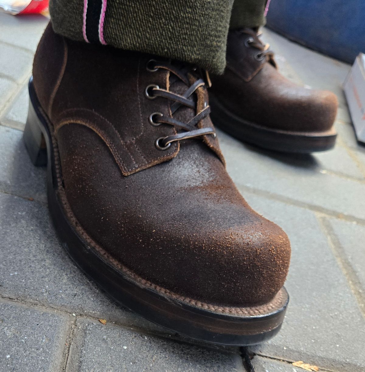 Photo by chuligani on May 28, 2026 of the Viberg Service Boot in Horween Washed Waxed Flesh Brown.