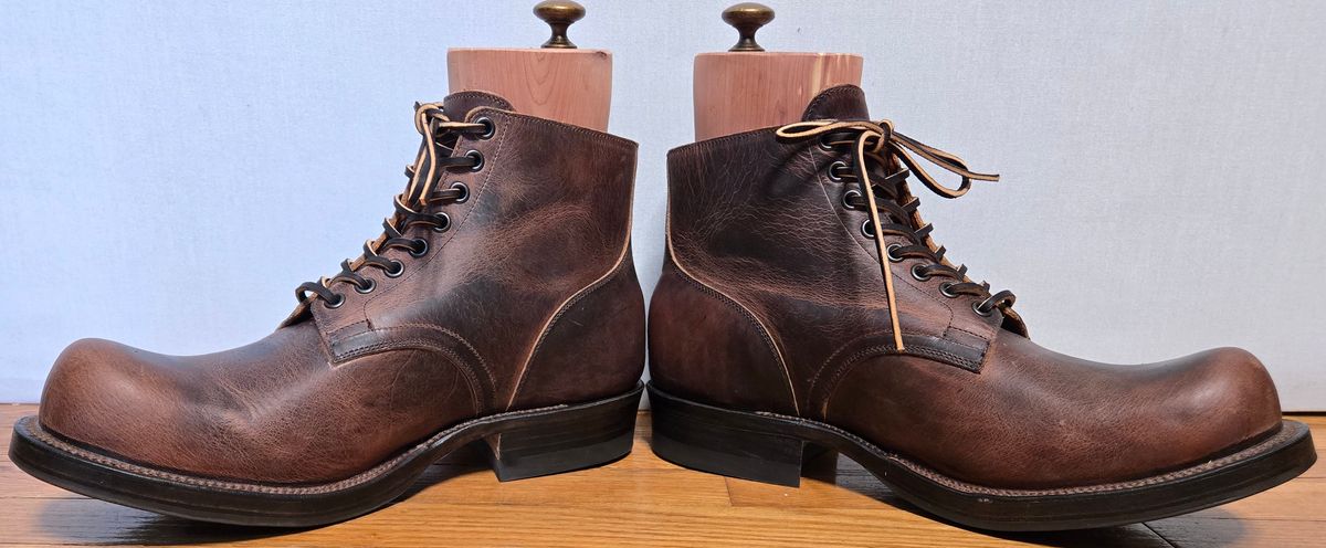 Photo by chuligani on April 29, 2026 of the Viberg Service Boot in Horween Rowdy Dachshund.
