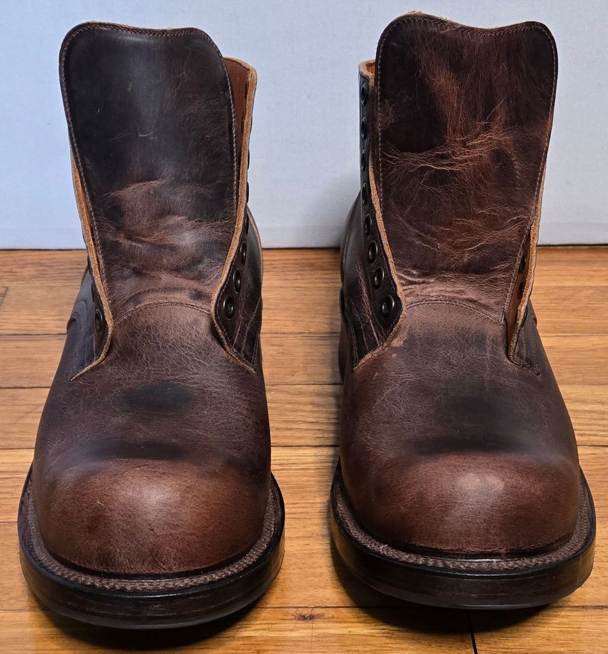 Photo by chuligani on April 29, 2026 of the Viberg Service Boot in Horween Rowdy Dachshund.