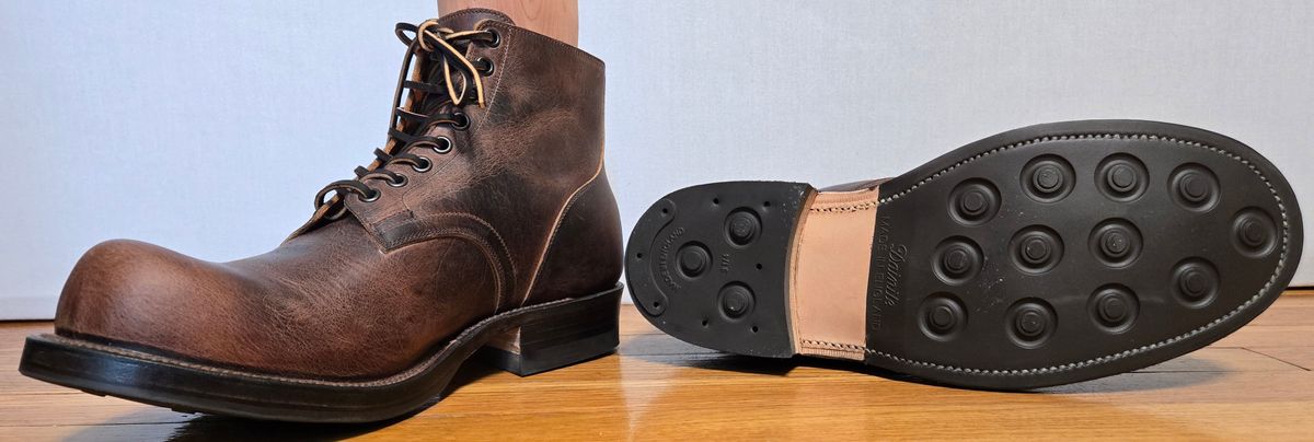 Photo by chuligani on April 29, 2026 of the Viberg Service Boot in Horween Rowdy Dachshund.