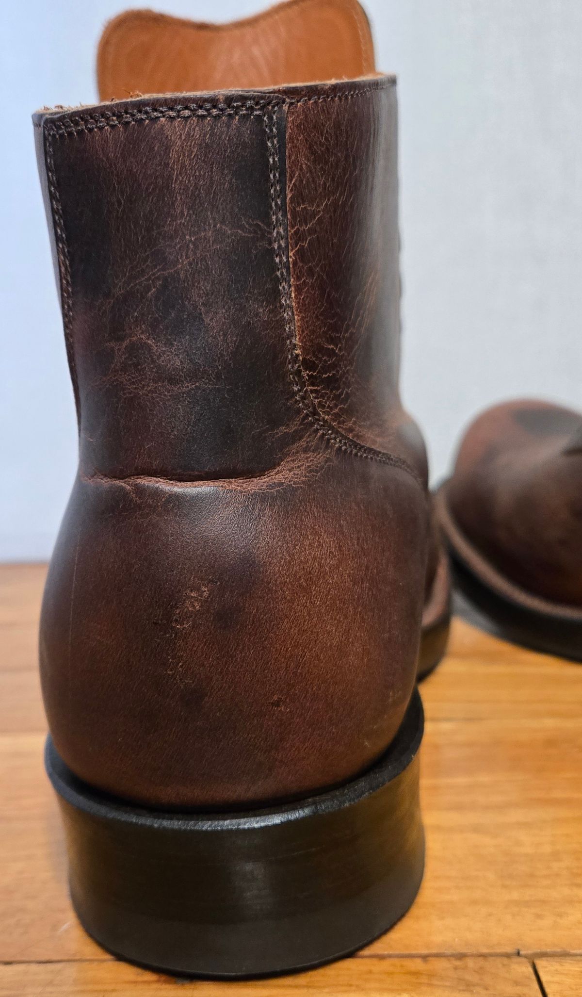 Photo by chuligani on April 29, 2026 of the Viberg Service Boot in Horween Rowdy Dachshund.