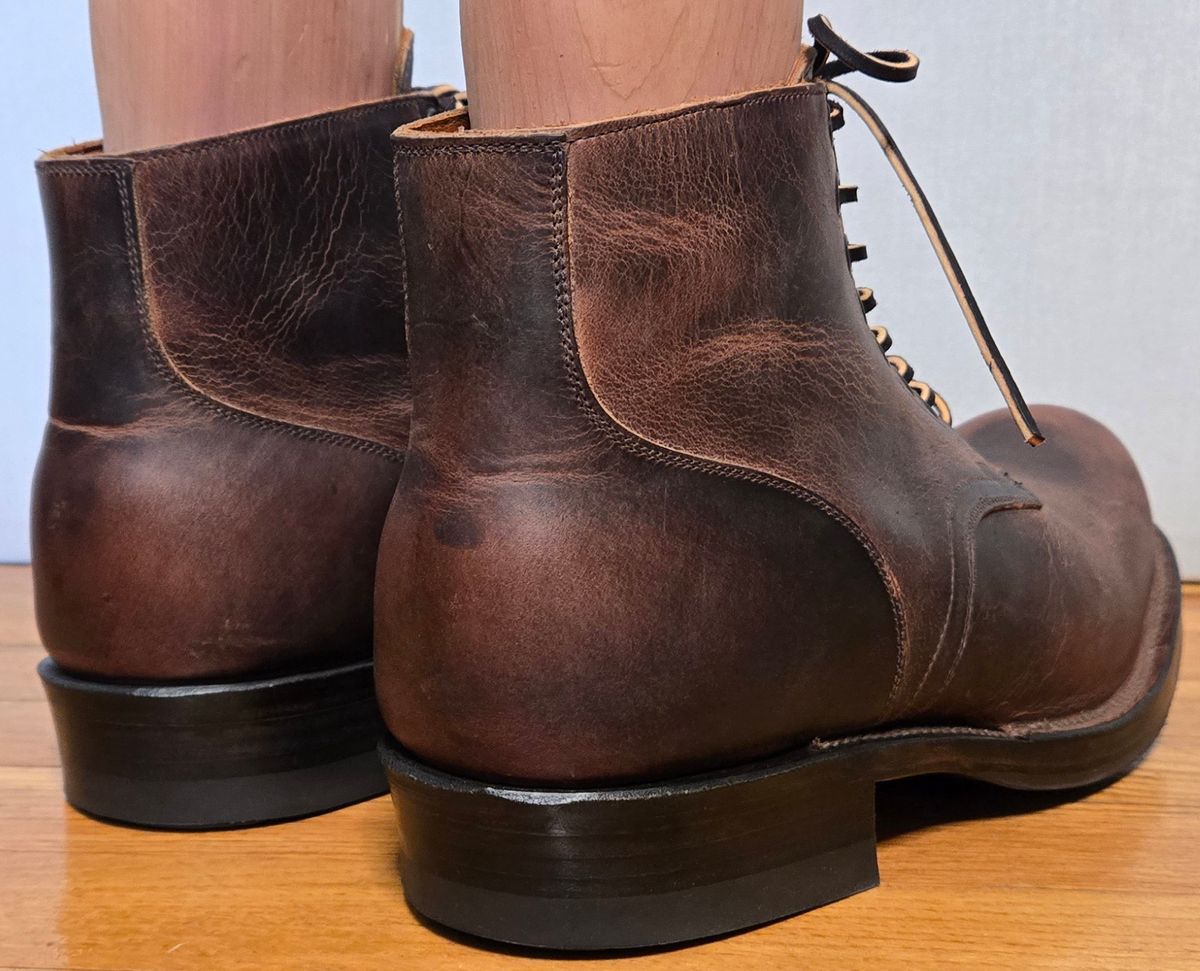 Photo by chuligani on April 29, 2026 of the Viberg Service Boot in Horween Rowdy Dachshund.