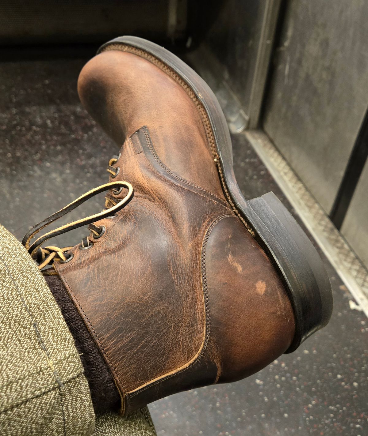 Photo by chuligani on May 1, 2026 of the Viberg Service Boot in Horween Rowdy Dachshund.