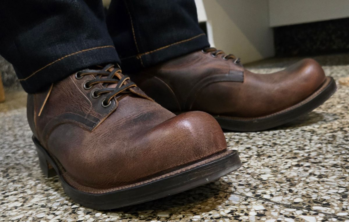 Photo by chuligani on June 3, 2026 of the Viberg Service Boot in Horween Rowdy Dachshund.