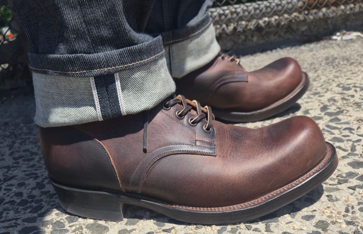 Photo by chuligani on June 25, 2026 of the Viberg Service Boot in Horween Rowdy Dachshund.